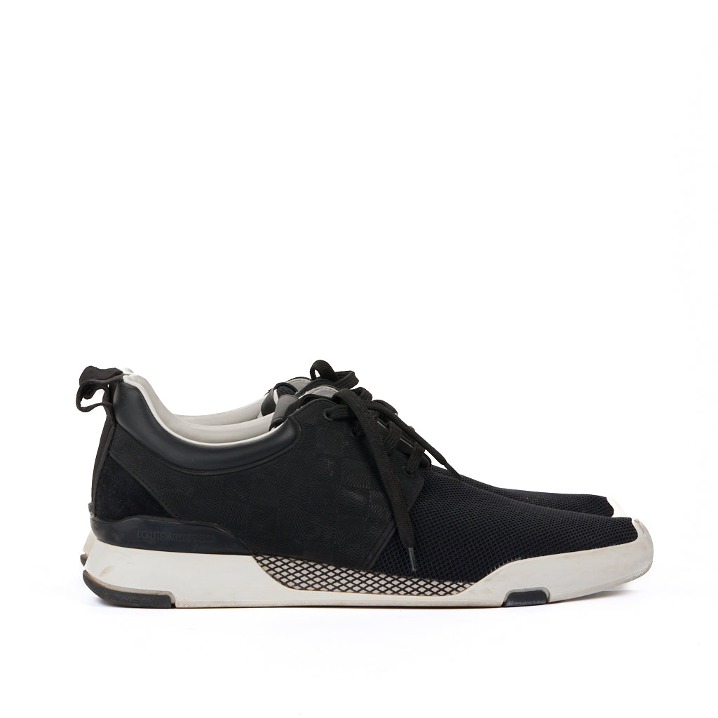 Louis Vuitton Fastlane Black Size 11 Used