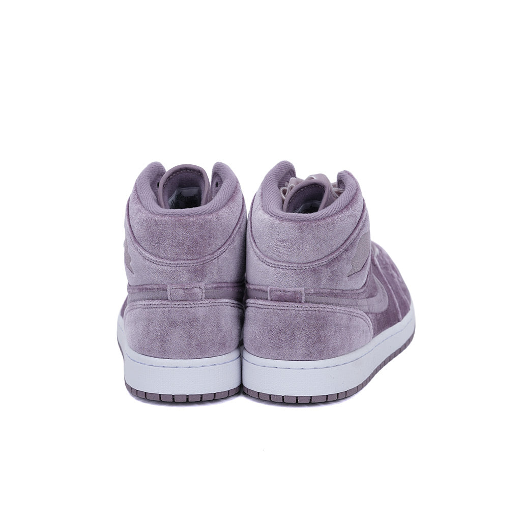 Nike Air Jordan 1 mid Purple Velvet Size 12w New