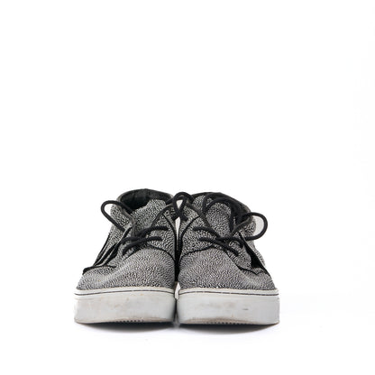 Clear Weather One-O-One Stingray Size 11 Used