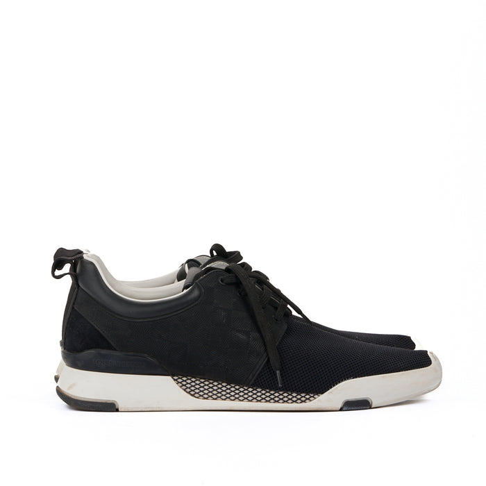 Louis Vuitton Fastlane Black Size 11 Used