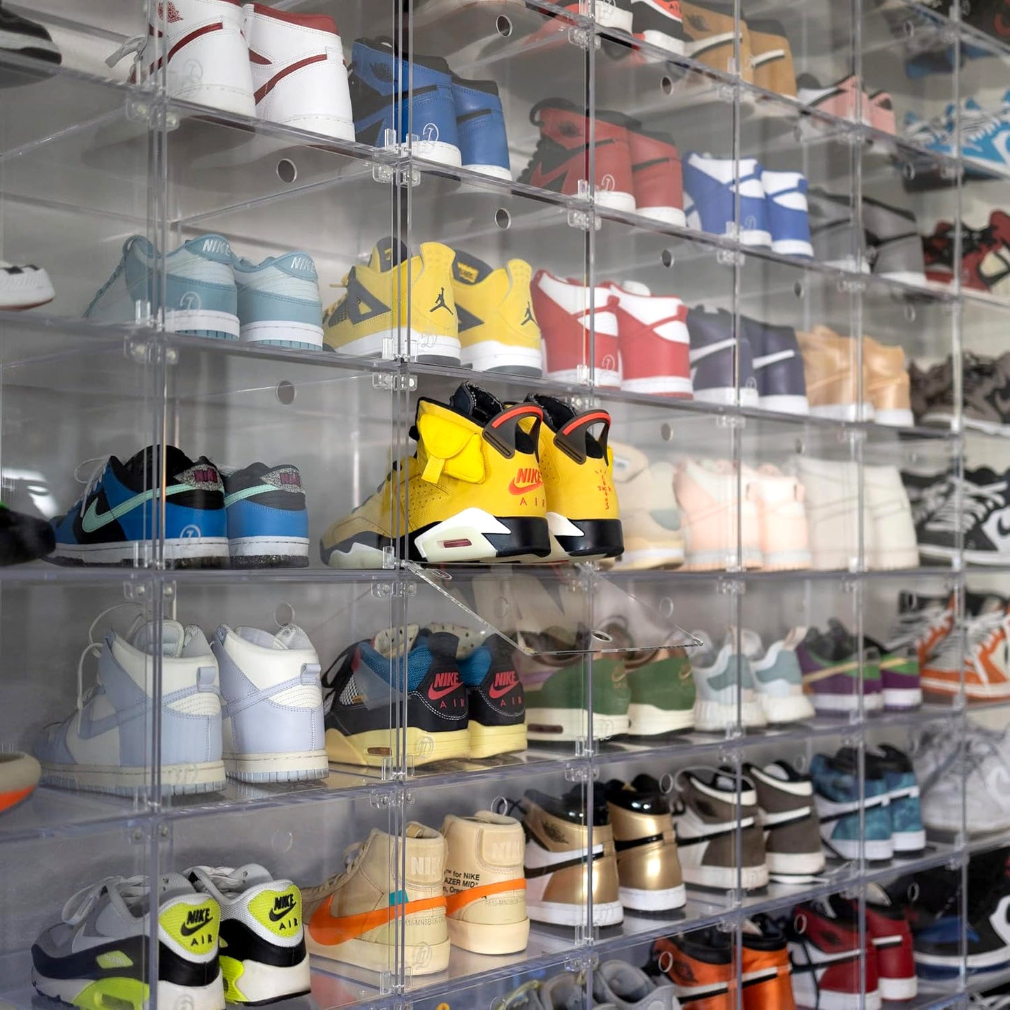 LOOKSEE DESIGNS ACRYLIC SNEAKER DISPLAY CASE