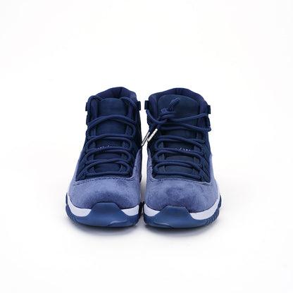 Nike Air Jordan 11 Midnight Navy Size 7.5 w New