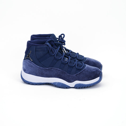 Nike Air Jordan 11 Midnight Navy Size 7.5 w New