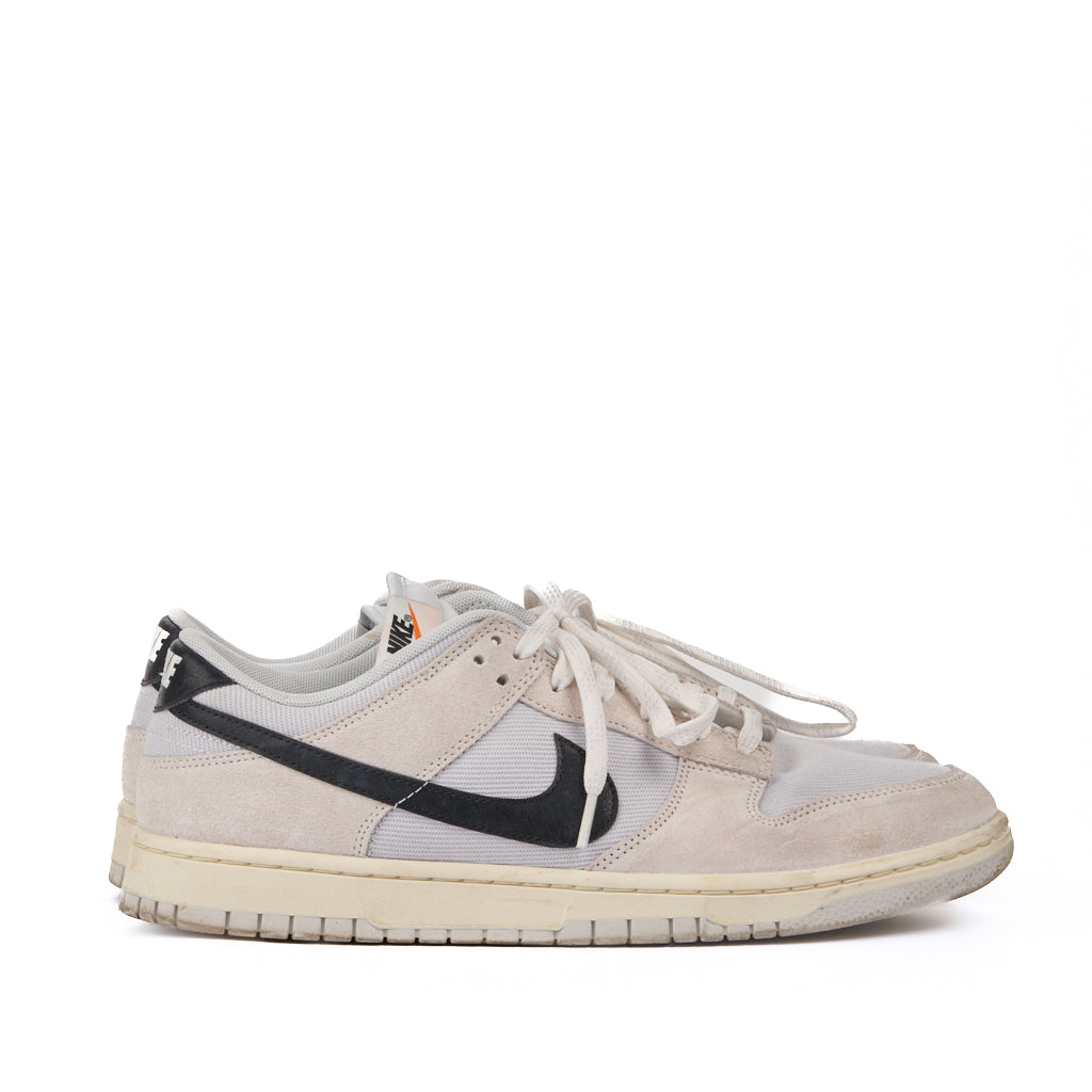 Nike Dunk Low Certified Fresh Grey Size 11.5 Used