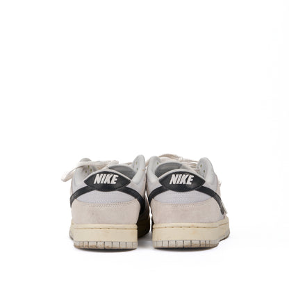 Nike Dunk Low Certified Fresh Grey Size 11.5 Used