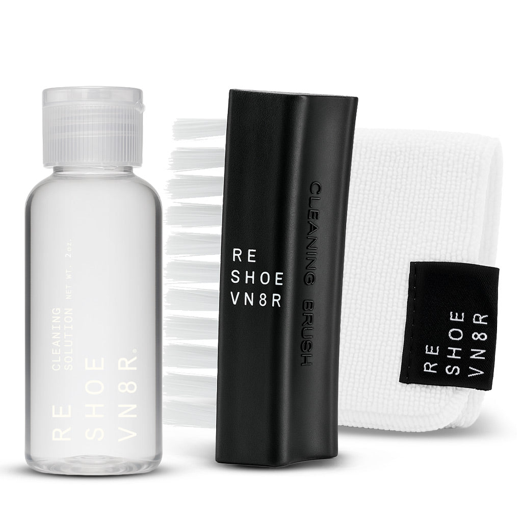 TRAVEL SNEAKER CLEANING KIT