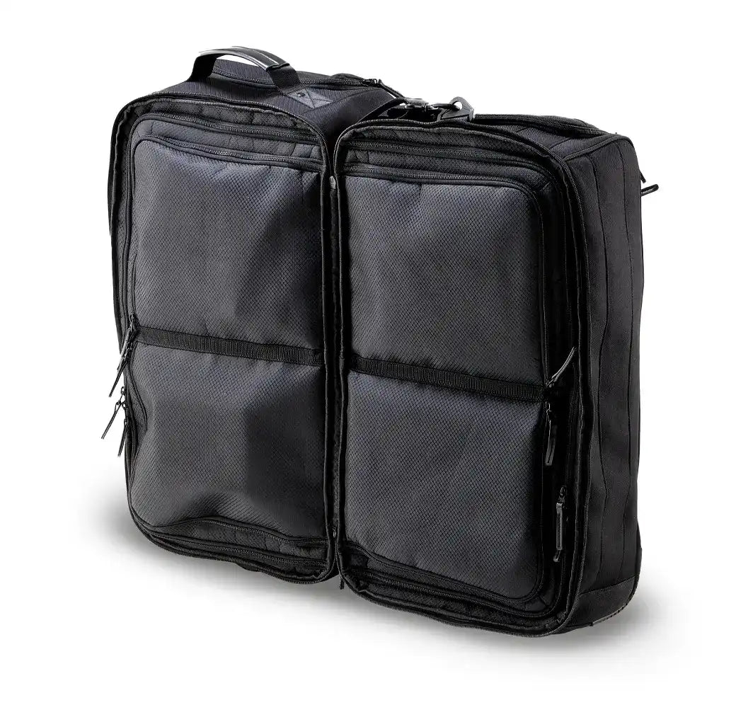 WEEKEND SNEAKER TRAVEL BAG Reshoevn8r