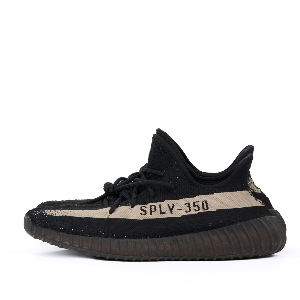Adidas Yeezy 350 V2 Oreo Size 11.5 Used