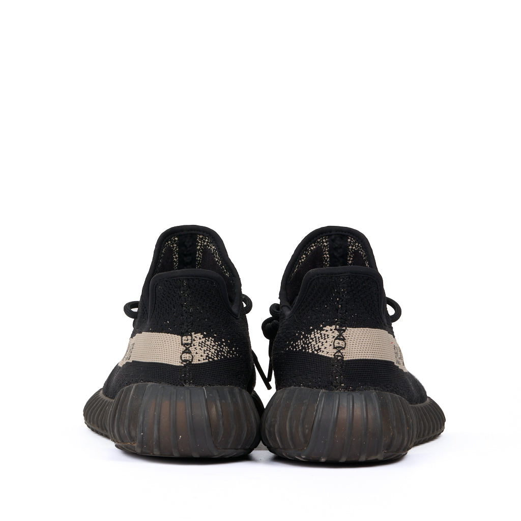 Adidas Yeezy 350 V2 Oreo Size 11.5 Used