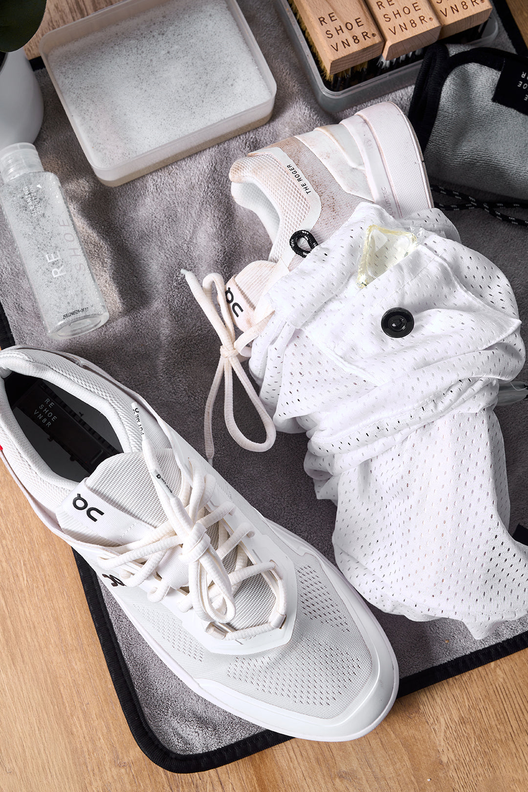 Reshoevn8r Signature Shoe Laundry Cleaning Kit