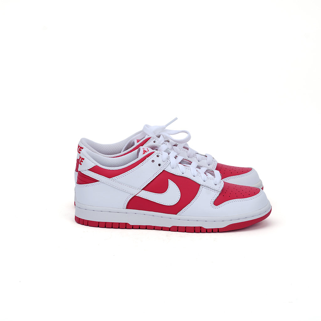 Nike Dunk Low University Red Size 8.5 New