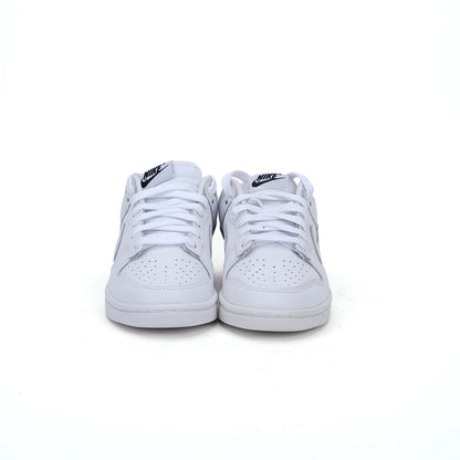 Nike Dunk triple White Size 5.5 New