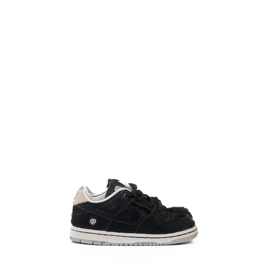 Nike Dunk Low SB BE@RBRICK Size 8C Used